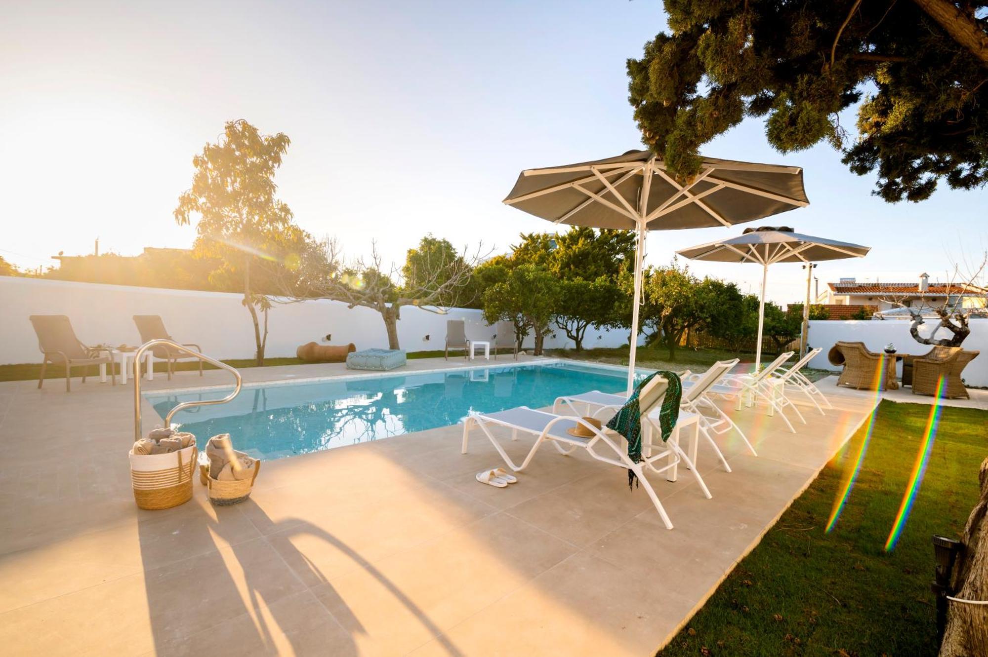 Villa Eleni Soroni Luaran gambar
